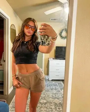 Katie Thompson OnlyFans Leaked Free Thumbnail Picture - #n4wUyn2NMu