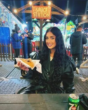 Katie Wilson OnlyFans Leaked Free Thumbnail Picture - #ReAsIFRY4Y