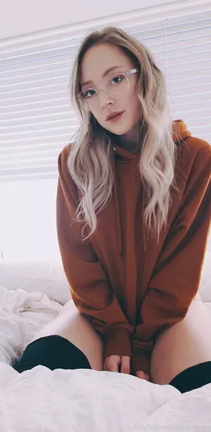 Katiebelle OnlyFans Leaked Free Thumbnail Picture - #5yT8UkGJrl