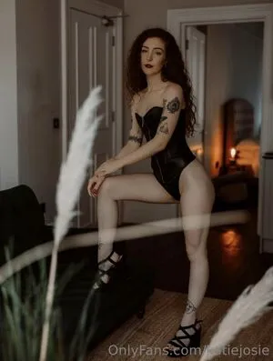 Katiejosie OnlyFans Leaked Free Thumbnail Picture - #q9hBGl0qCQ