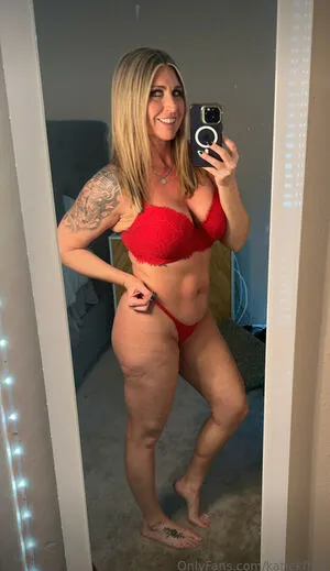 Katiekampbell OnlyFans Leaked Free Thumbnail Picture - #u21PbLuw4U