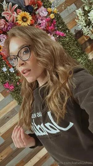 Katiekushxx OnlyFans Leaked Free Thumbnail Picture - #IIK3aESI3Z