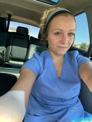 Katiequeenxo OnlyFans Leaked Free Thumbnail Picture - #JmnvSl2X2V