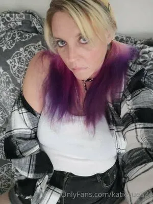 Katiesue824 OnlyFans Leaked Free Thumbnail Picture - #KDS5GDfLHe