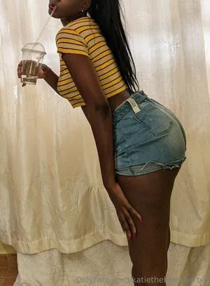 Katietheblackbarbie OnlyFans Leaked Free Thumbnail Picture - #aAwJm8yGlz