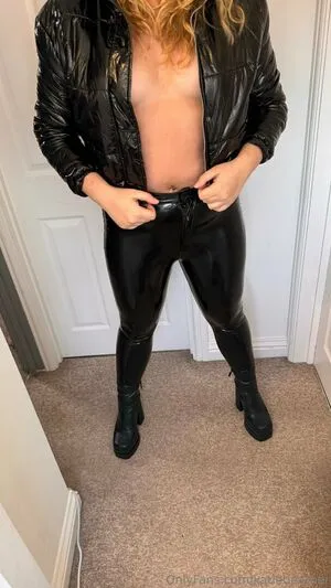 Katietleather OnlyFans Leaked Free Thumbnail Picture - #ZZ7LMYuz2q