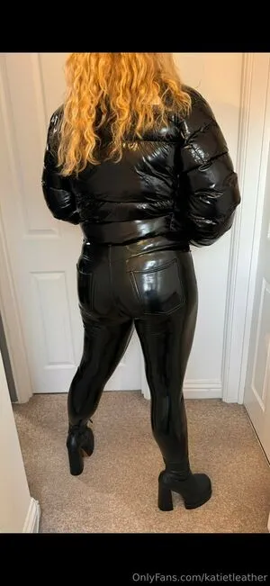 Katietleather OnlyFans Leaked Free Thumbnail Picture - #rOrMpGNx3D