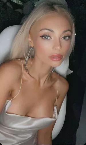 Katja Glieson OnlyFans Leaked Free Thumbnail Picture - #d9d2mpc19u