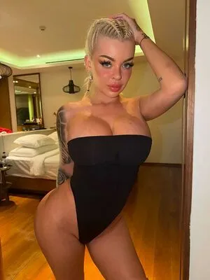 Katja Krasavice OnlyFans Leaked Free Thumbnail Picture - #kSM0EkFw8C