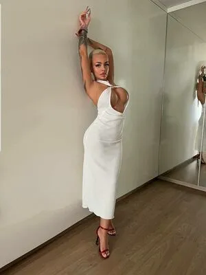 Katja Krasavice OnlyFans Leaked Free Thumbnail Picture - #sbfts5ZVpA