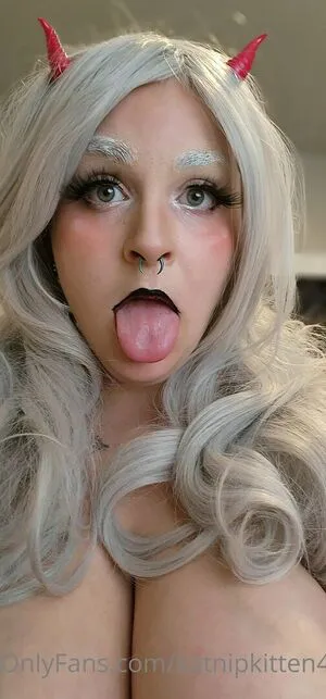 Katnipkitten420 OnlyFans Leaked Free Thumbnail Picture - #pzIt5kziY9