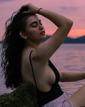 Katrina Dovey OnlyFans Leaked Free Thumbnail Picture - #C76jjWbOQ2