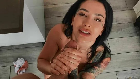 Katrina Jade OnlyFans Leaked Free Thumbnail Picture - #M9TP5ZWvuA
