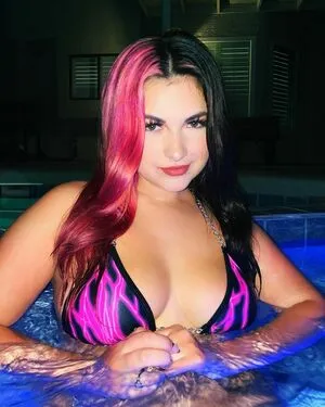 Katrina Stuart OnlyFans Leaked Free Thumbnail Picture - #s2AEffr6n2