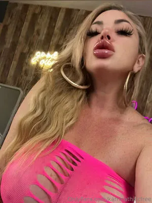 Katrinathiccfree OnlyFans Leaked Free Thumbnail Picture - #p8lm8dEDLq