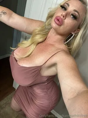Katrinathiccfree OnlyFans Leaked Free Thumbnail Picture - #tJEEALk1MJ