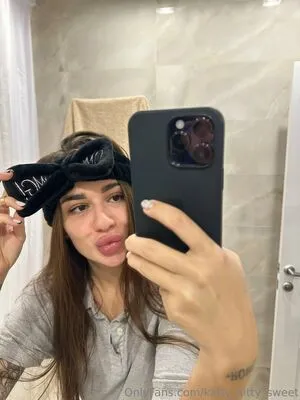 Katty Kitty Sweet OnlyFans Leaked Free Thumbnail Picture - #kN4QztgDUf