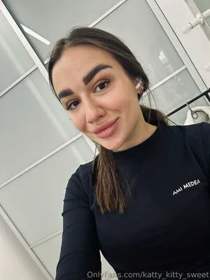 Katty Kitty Sweet OnlyFans Leaked Free Thumbnail Picture - #qqGEOvPFba
