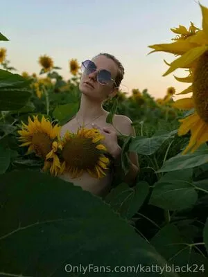 Kattyblack24 OnlyFans Leaked Free Thumbnail Picture - #Hffmo0YyrQ