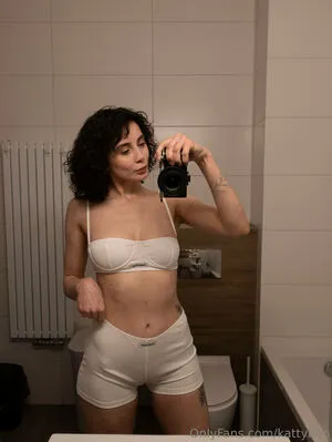 Kattybon OnlyFans Leaked Free Thumbnail Picture - #KhyGixYTlc