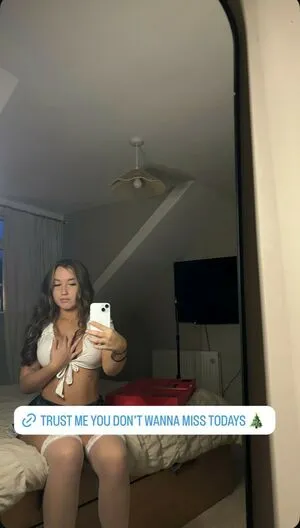 Katy Evans OnlyFans Leaked Free Thumbnail Picture - #H1U8lidO6D