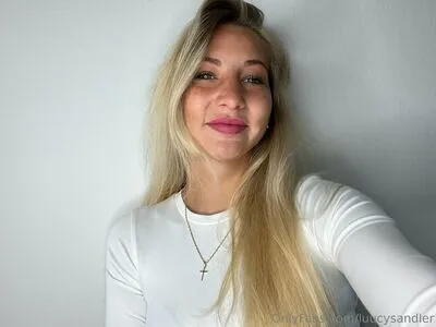 Katy Lou OnlyFans Leaked Free Thumbnail Picture - #R4O7AnIo9F