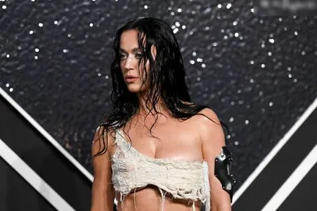 Katy Perry OnlyFans Leaked Free Thumbnail Picture - #0IPpGClmqu