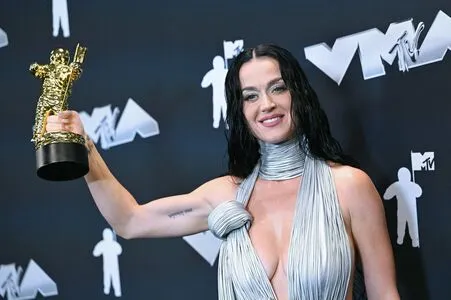 Katy Perry OnlyFans Leaked Free Thumbnail Picture - #0xQPSaex1R
