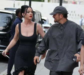 Katy Perry OnlyFans Leaked Free Thumbnail Picture - #1YyJ90dMyf