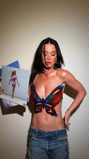 Katy Perry OnlyFans Leaked Free Thumbnail Picture - #2Uq3q6KfYA