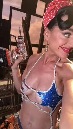 Katy Perry OnlyFans Leaked Free Thumbnail Picture - #2odPysrnR5