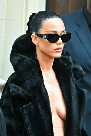 Katy Perry OnlyFans Leaked Free Thumbnail Picture - #4AAulNpcYb