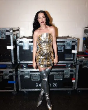 Katy Perry OnlyFans Leaked Free Thumbnail Picture - #54IE61kcJU
