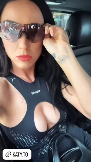 Katy Perry OnlyFans Leaked Free Thumbnail Picture - #64Nf6lhny8