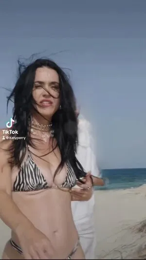 Katy Perry OnlyFans Leaked Free Thumbnail Picture - #8EHsuu9GfB