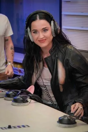 Katy Perry OnlyFans Leaked Free Thumbnail Picture - #9y01qEAGJq