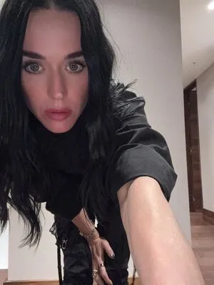 Katy Perry OnlyFans Leaked Free Thumbnail Picture - #EVOi1cajDA