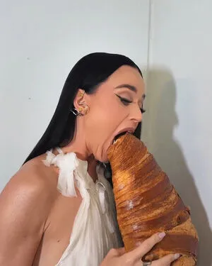 Katy Perry OnlyFans Leaked Free Thumbnail Picture - #Ei0QSZQ6Tw