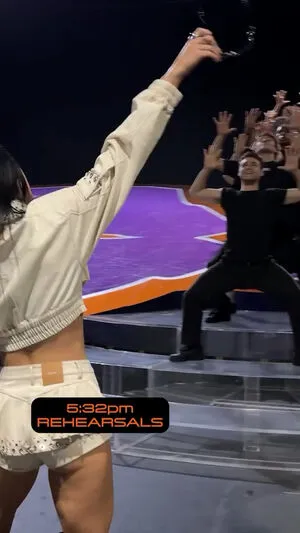 Katy Perry OnlyFans Leaked Free Thumbnail Picture - #F1bV4JbNam