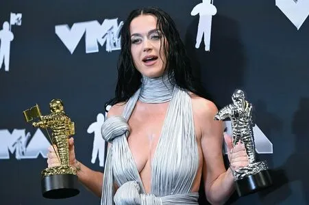 Katy Perry OnlyFans Leaked Free Thumbnail Picture - #HjmKsayMI6