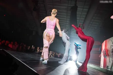 Katy Perry OnlyFans Leaked Free Thumbnail Picture - #NvKTXcbxdz