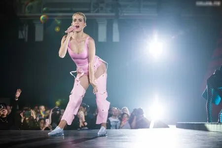 Katy Perry OnlyFans Leaked Free Thumbnail Picture - #PIHqO4BpUu