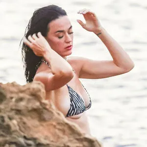 Katy Perry OnlyFans Leaked Free Thumbnail Picture - #Qjon4qZtA8