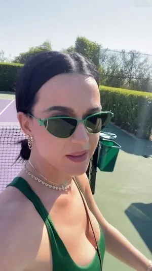Katy Perry OnlyFans Leaked Free Thumbnail Picture - #RNnPtuqPks