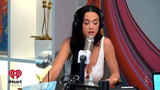 Katy Perry OnlyFans Leaked Free Thumbnail Picture - #TMZAi55nJT