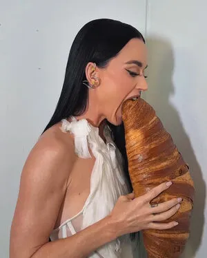 Katy Perry OnlyFans Leaked Free Thumbnail Picture - #Vi5vKzqlK1