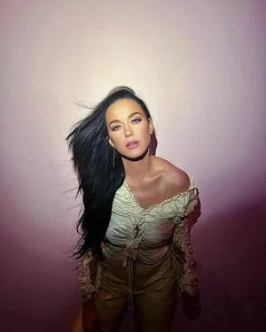 Katy Perry OnlyFans Leaked Free Thumbnail Picture - #WjoPiZ2Zln