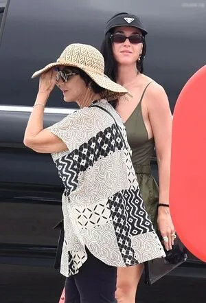 Katy Perry OnlyFans Leaked Free Thumbnail Picture - #WpHR2gZNuW