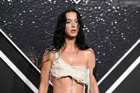 Katy Perry OnlyFans Leaked Free Thumbnail Picture - #XLKVTYipad