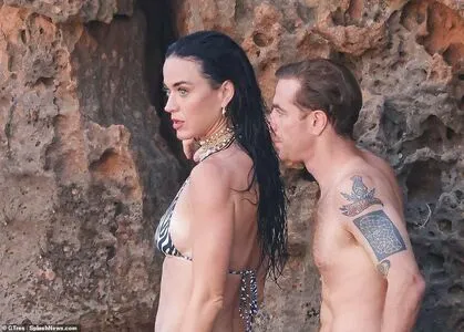 Katy Perry OnlyFans Leaked Free Thumbnail Picture - #mHkHiKckV2